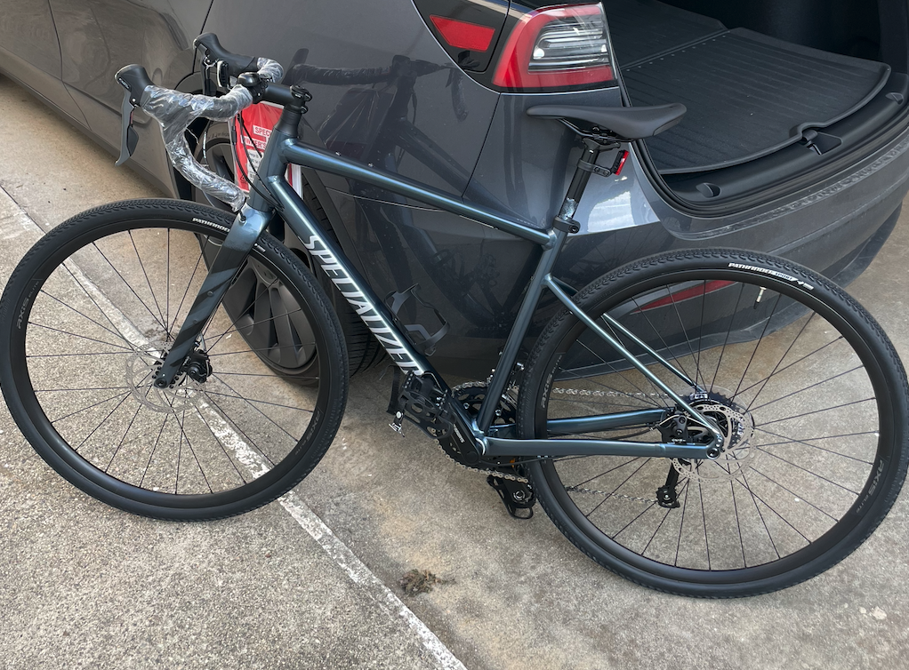 2023 Specialized DIVERGE E5 Silver, gray or bare metal