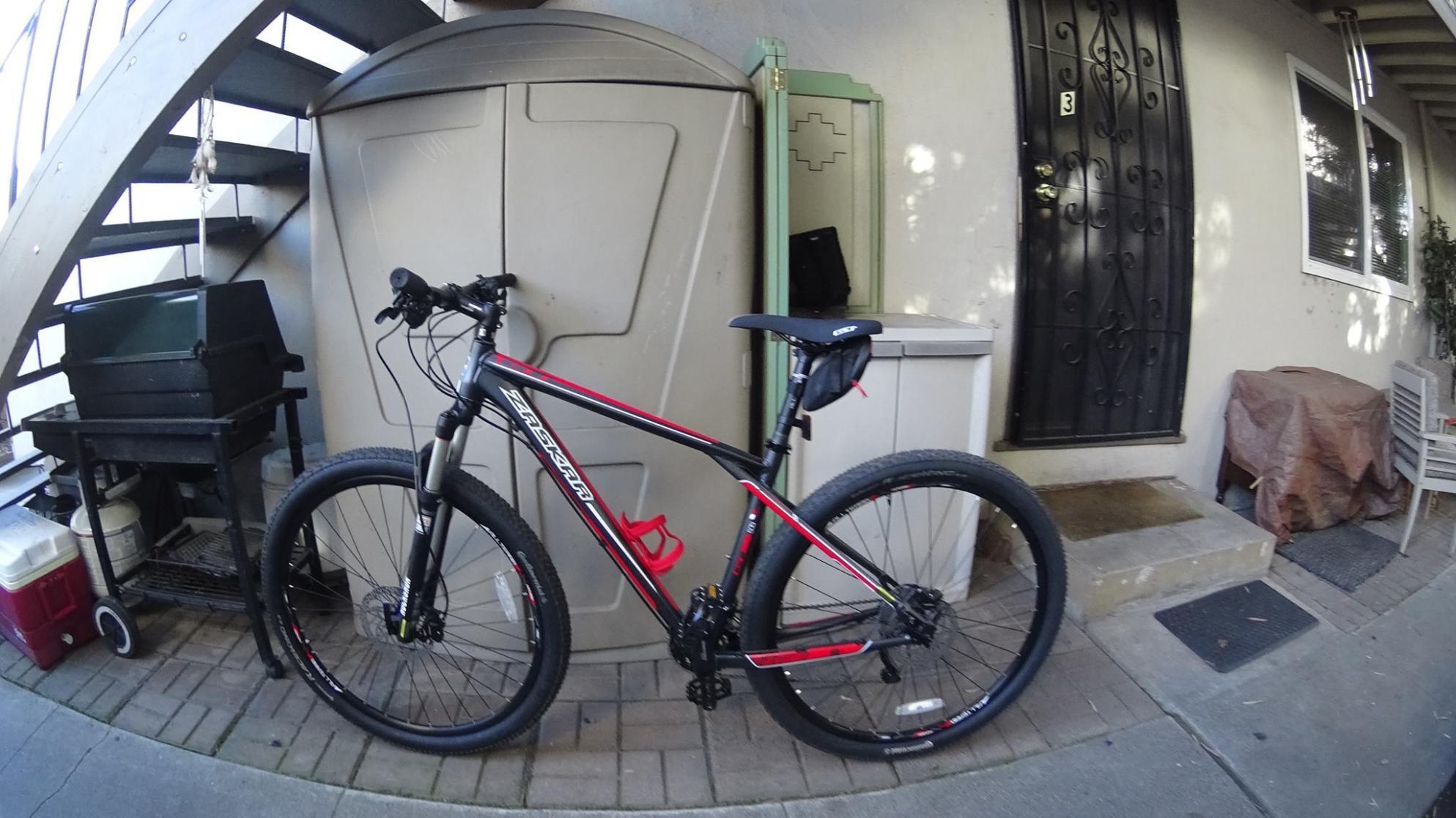 2015 GT Bicycles Zaskar Comp XC 29er Silver or Gray and Red