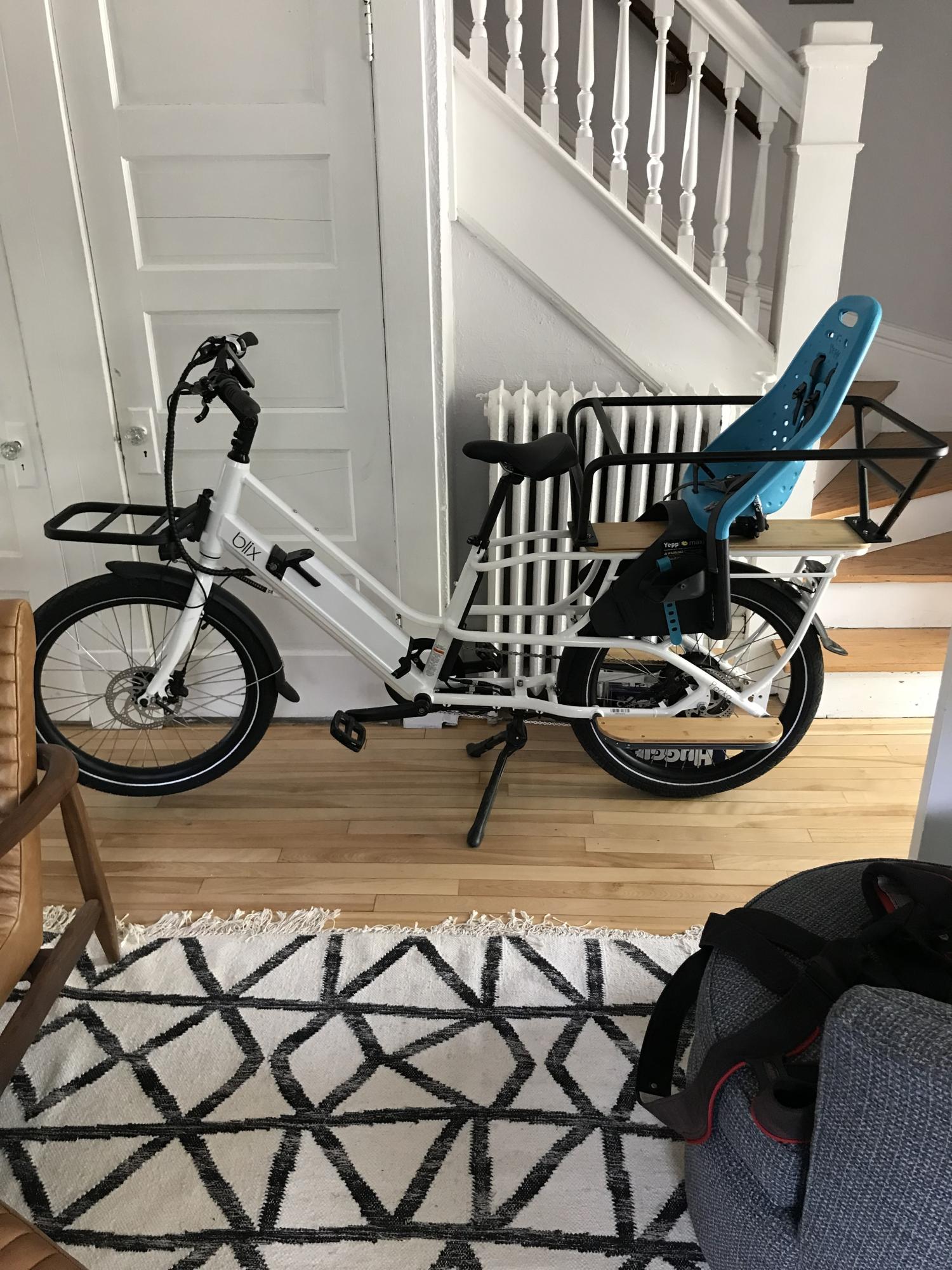 2021 Blix Packa genie cargo e-bike White