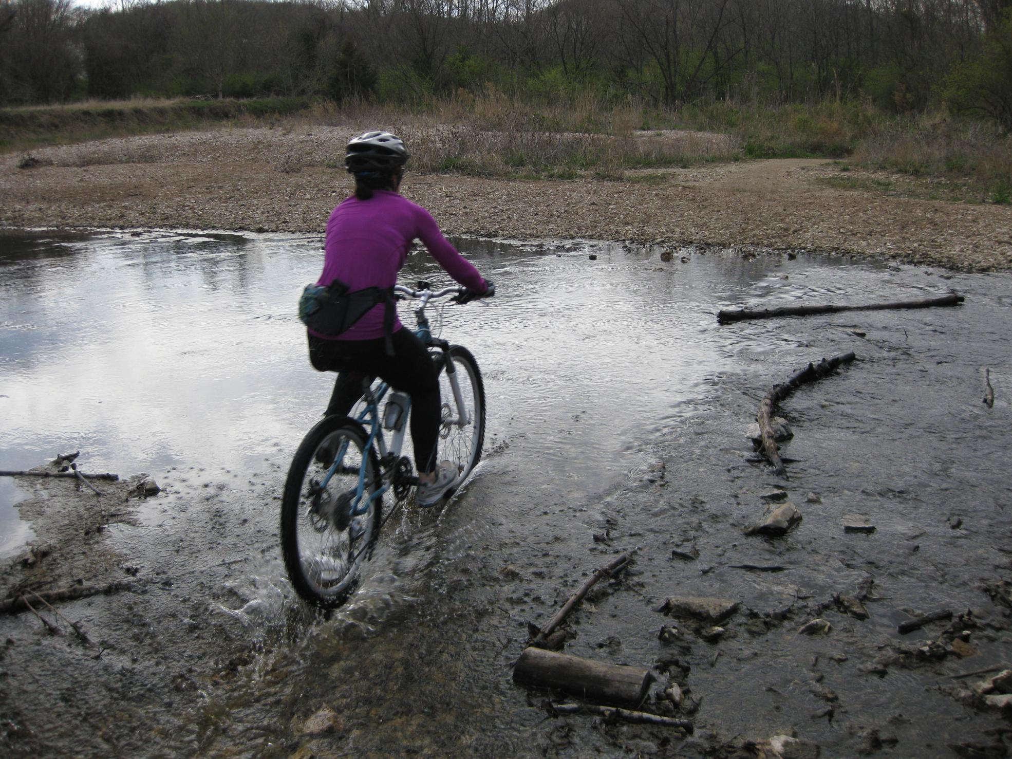 2011 Novara Bonita  Blue and White