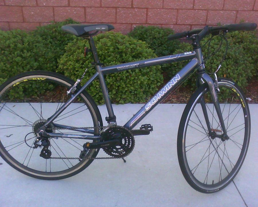 2013 Schwinn Tourist Silver or Gray