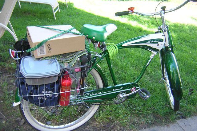 2005 Schwinn Deluxe 7 Cruiser (remake of 1955)  Black