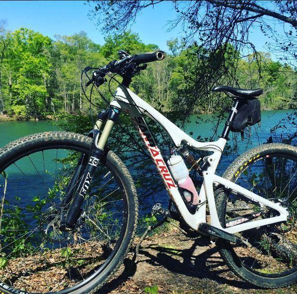 2015 Santa Cruz Tallboy Carbon White and Red