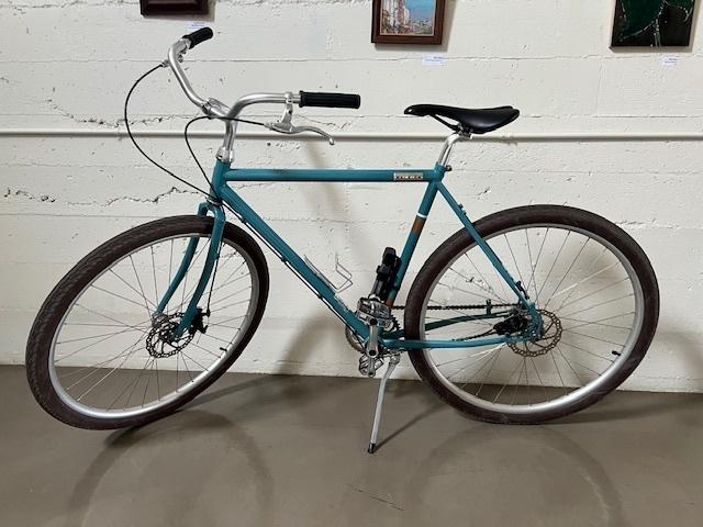 2019 Raleigh Preston Blue