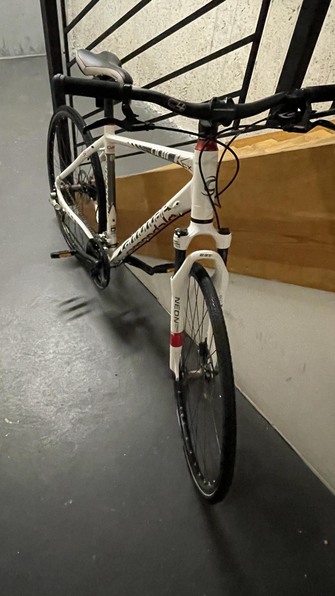 2012 Cannondale Quick CX 3 White, Silver, gray or bare metal, and Red
