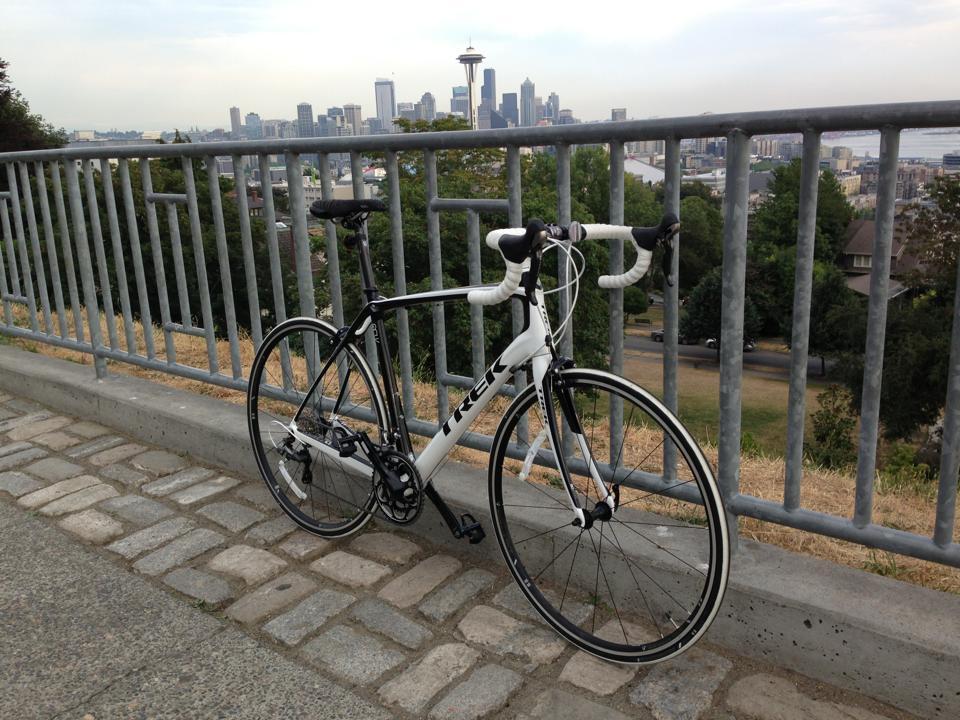 2013 Trek Domane 4.5 (Compact) White and Black