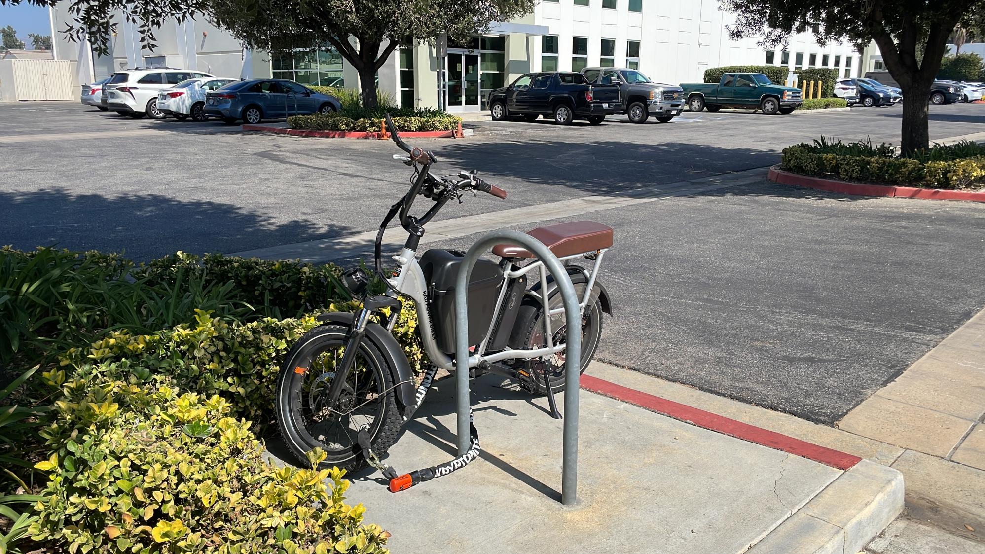 2022 Rad Power Bikes Rad Runner Plus Silver, gray or bare metal