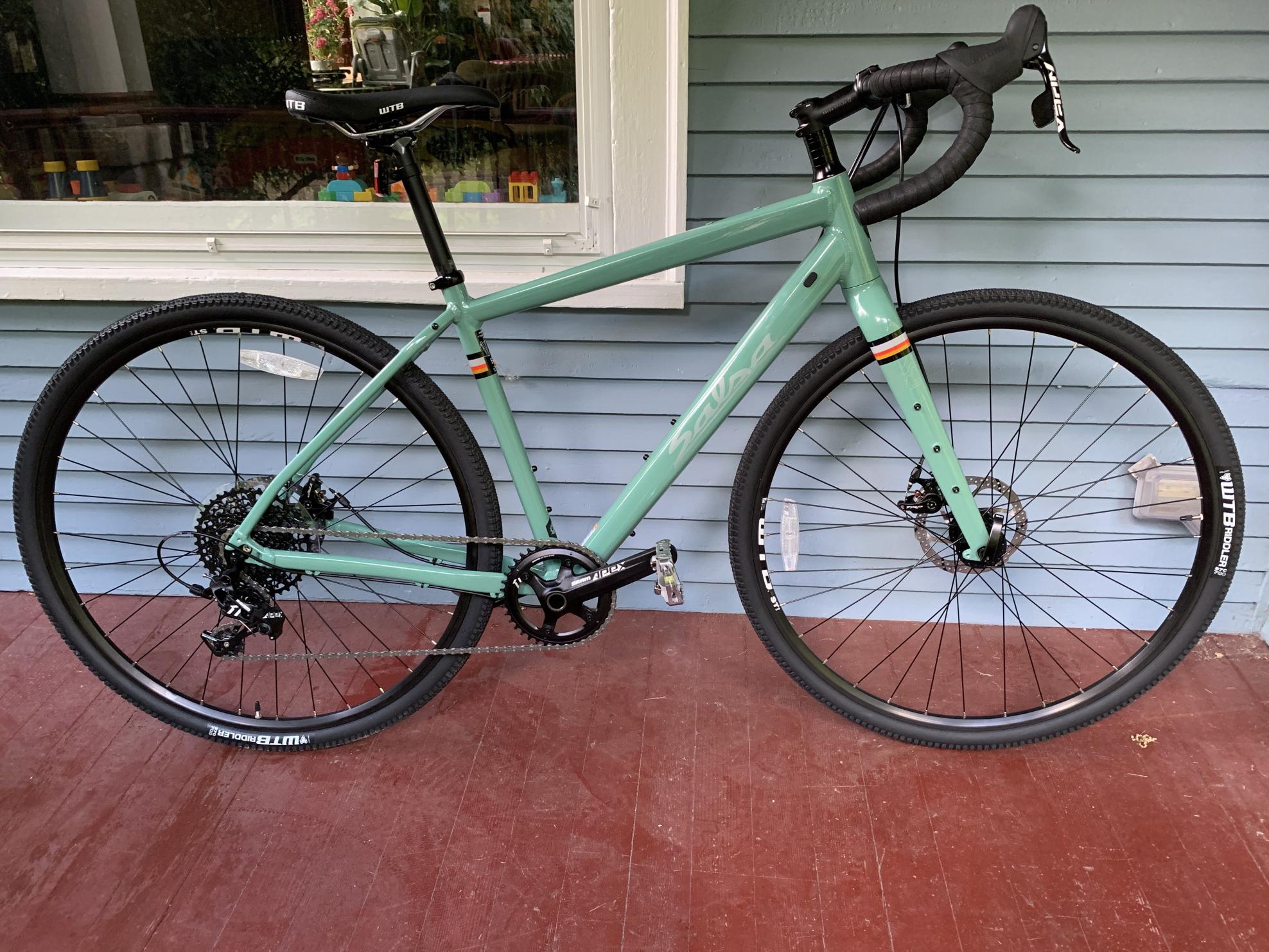 Salsa Journeyman Apex Bike Blue