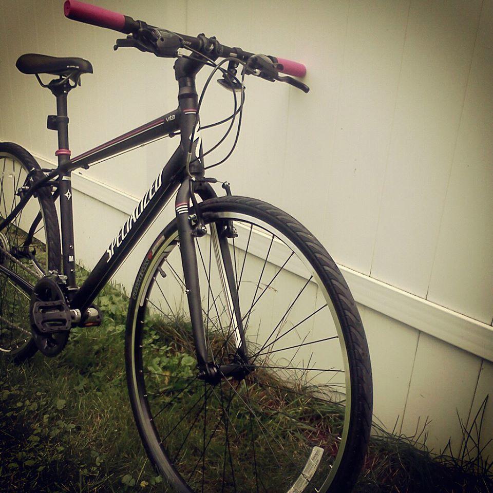 Specialized Vita Black and Pink
