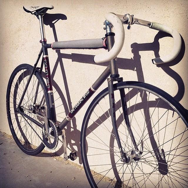 2009 Masi Speciale Fixed Ltd  Silver or Gray, Red, and Stickers tape or other cover-up