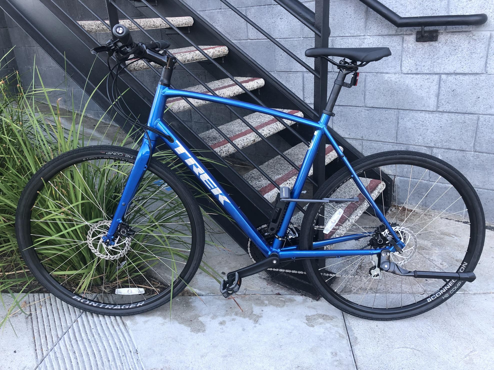 2021 Trek FX 2 Disc Blue