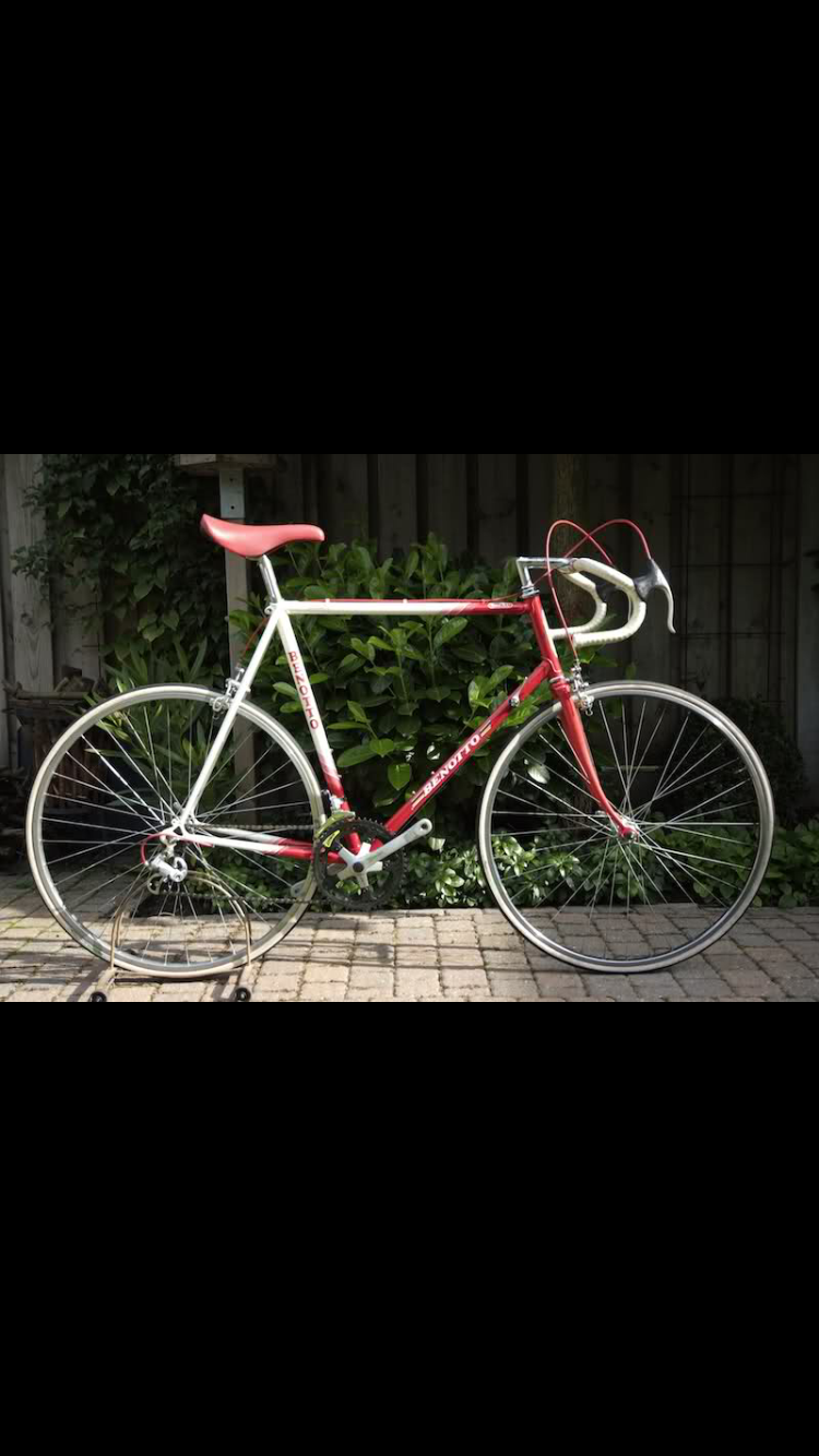 1988 Benotto 600 White and Red