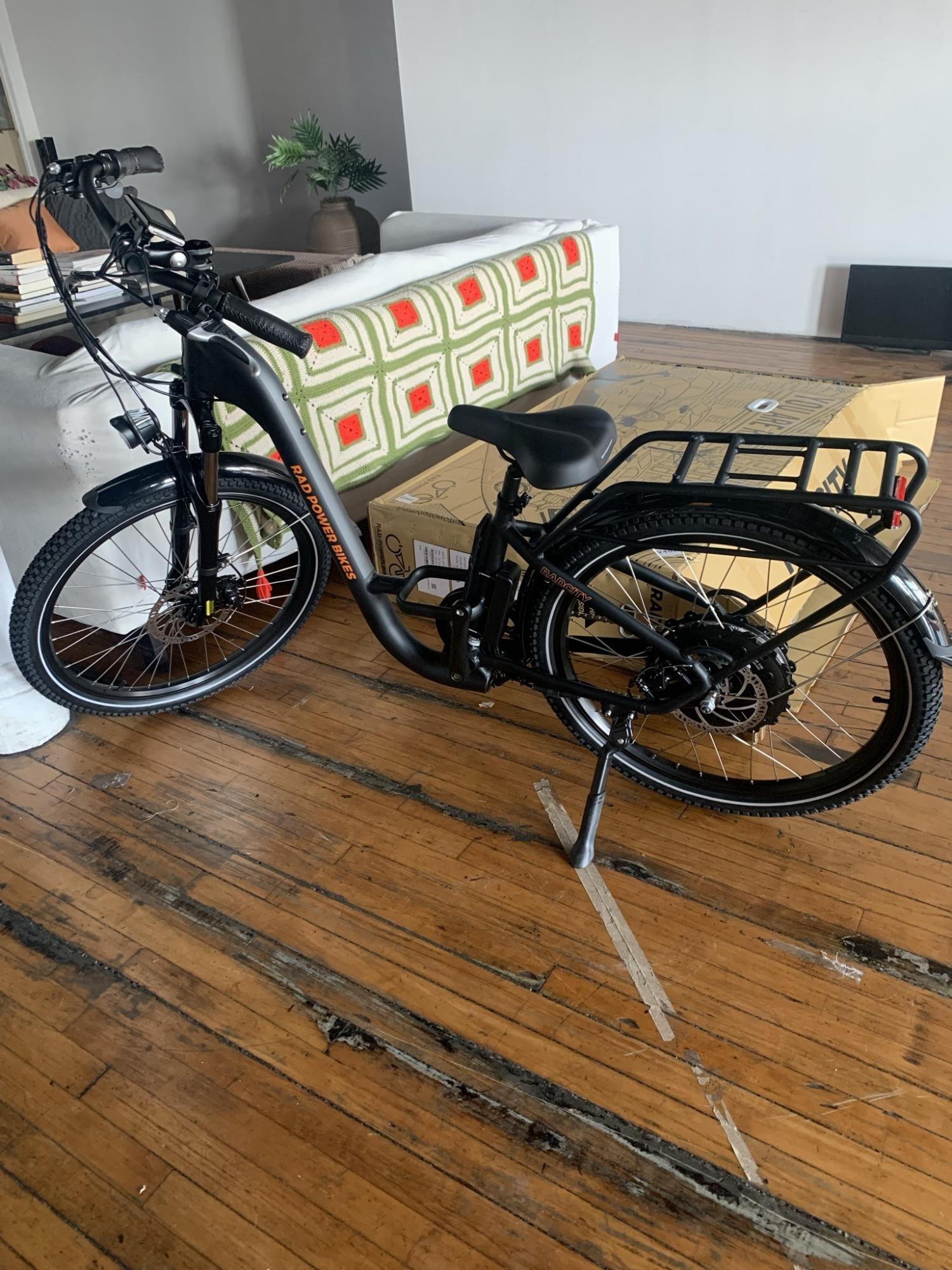 2021 Rad Power Bikes Step-thru electric commuter version 3 Black