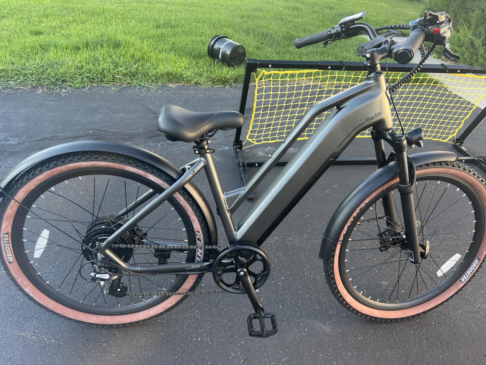 Ride1Up Turris Step Through Silver, gray or bare metal