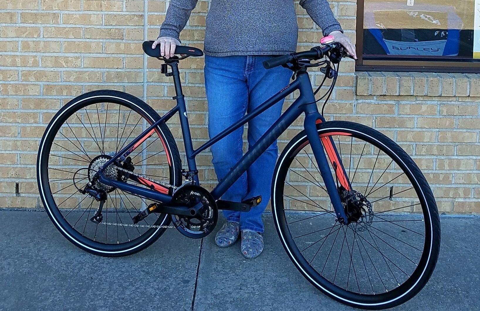 2019 Specialized Women's Sirrus Green