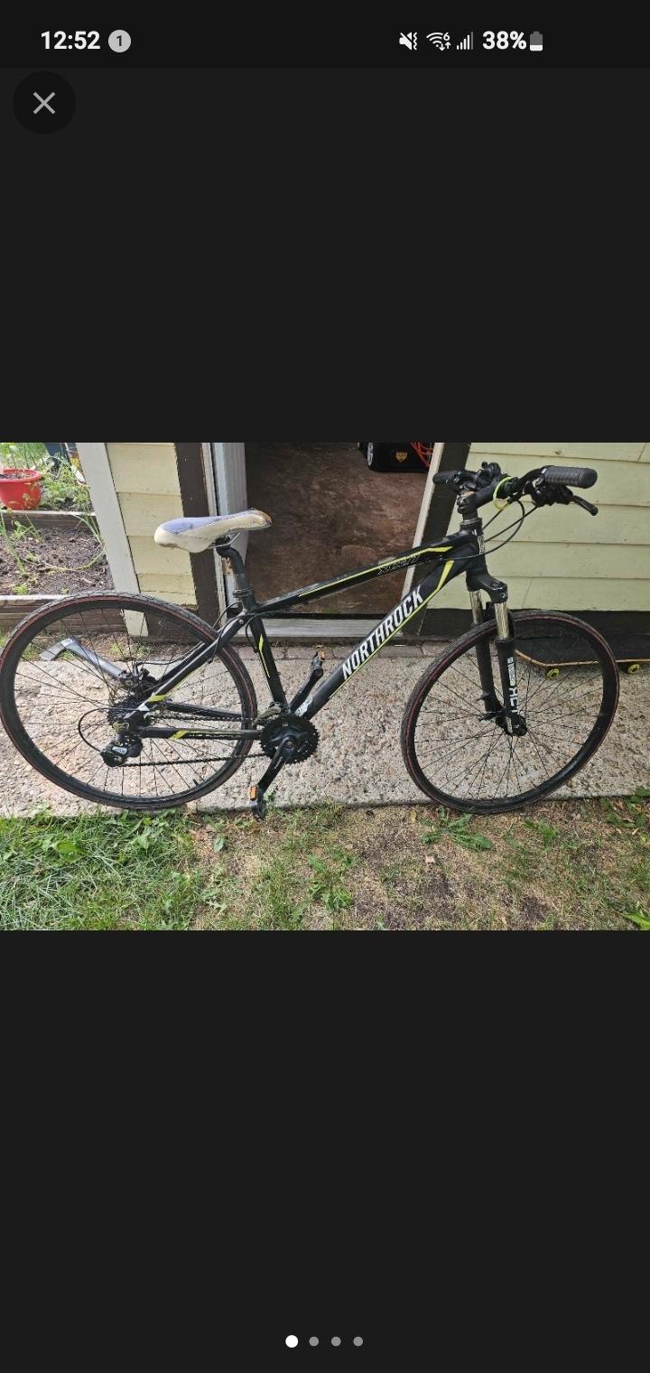 2020 Northrock XC 27 Black and Green