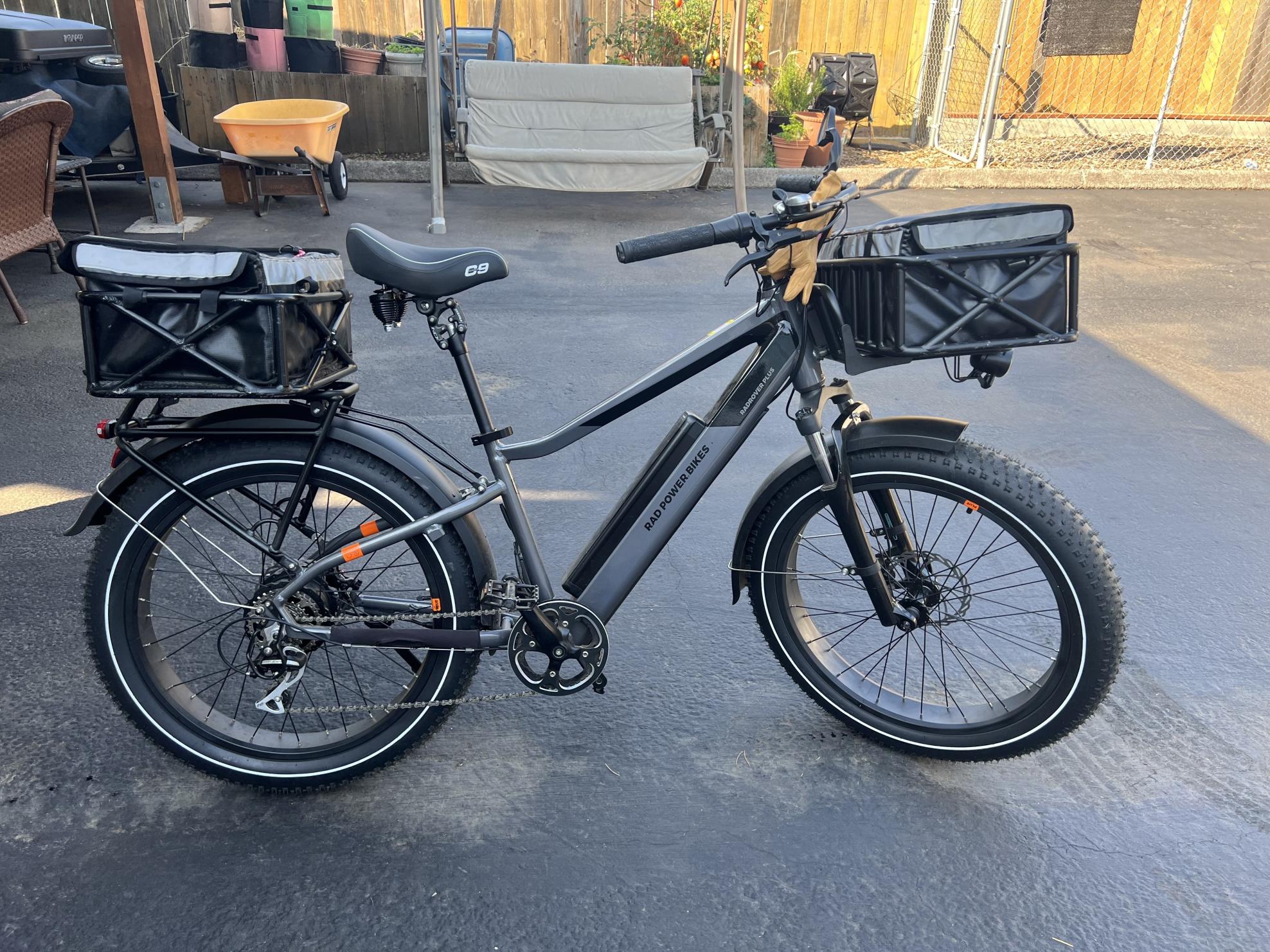 2021 Rad Power Bikes Rad Rover Plus 6 Black