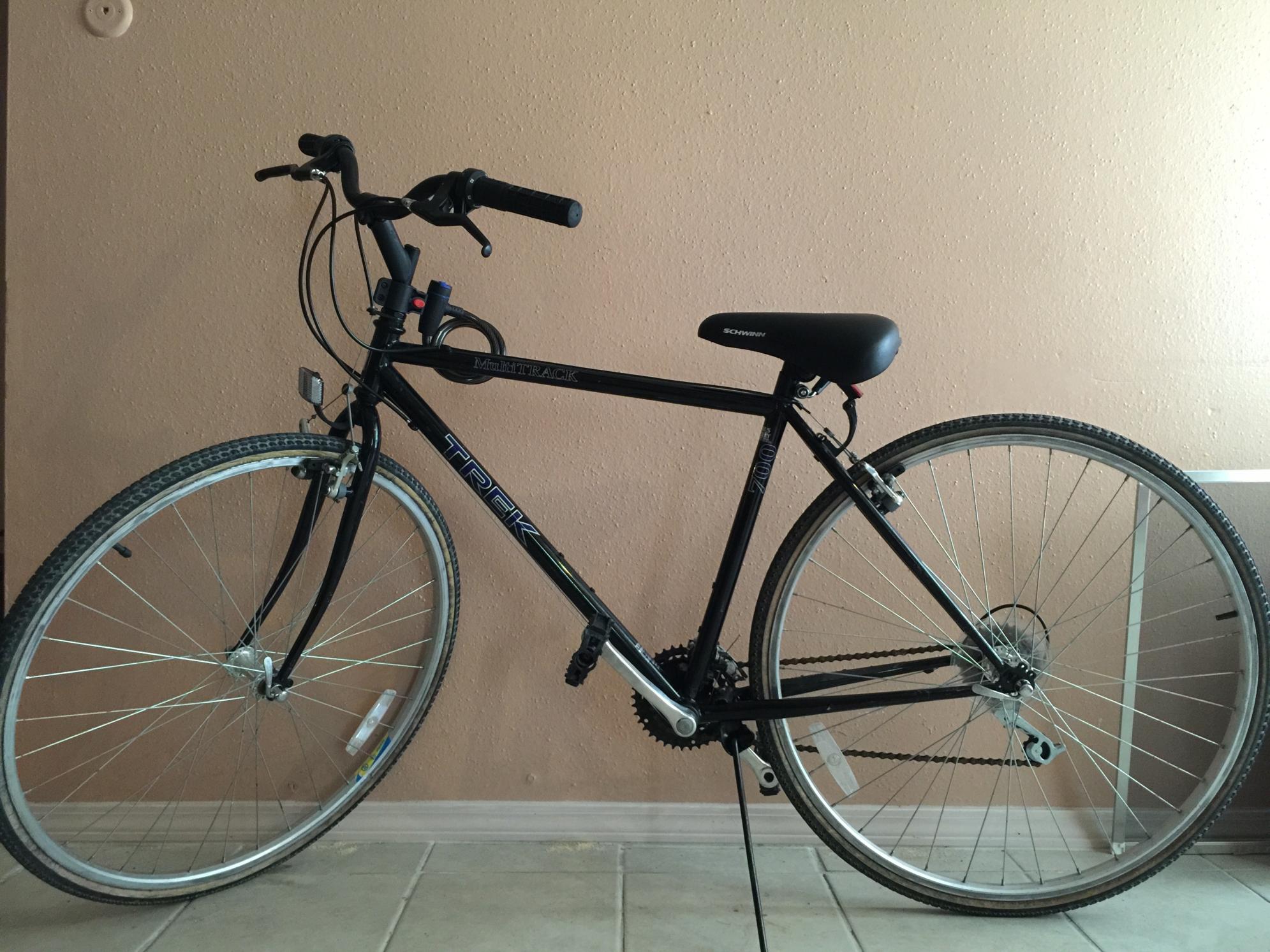 2000 Trek 700 Black