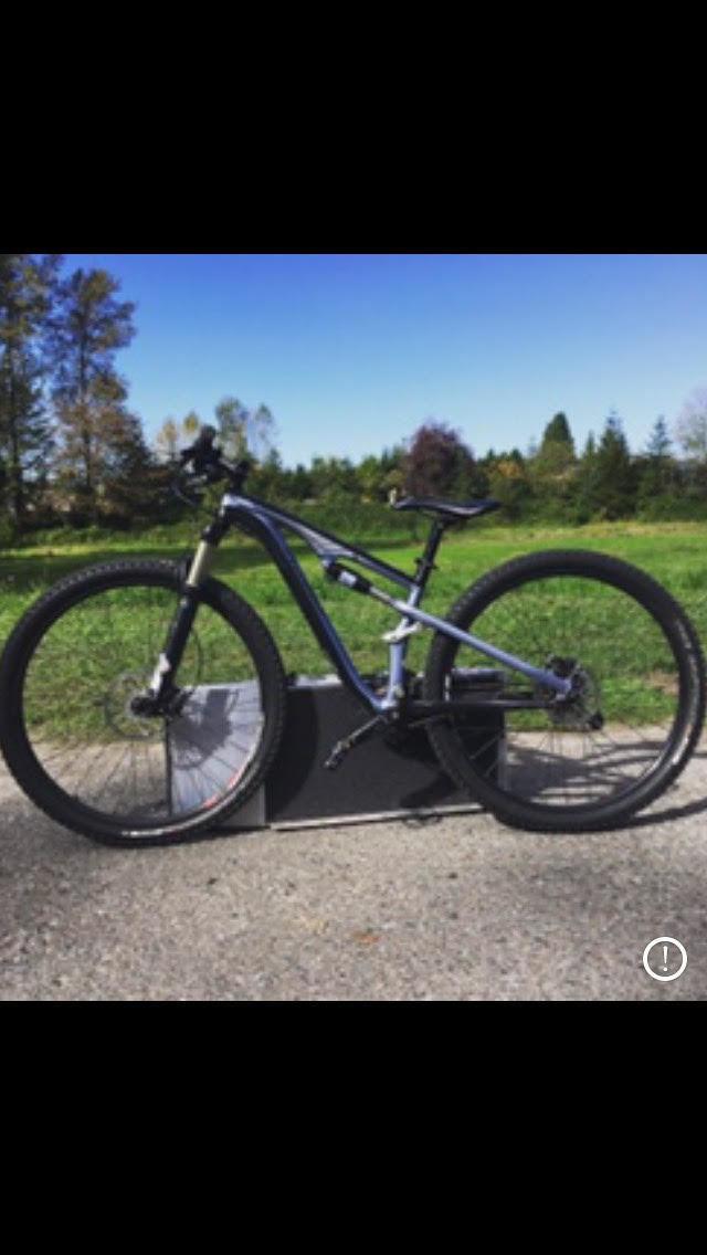 2011 Specialized Camber Elite Silver or Gray and Black