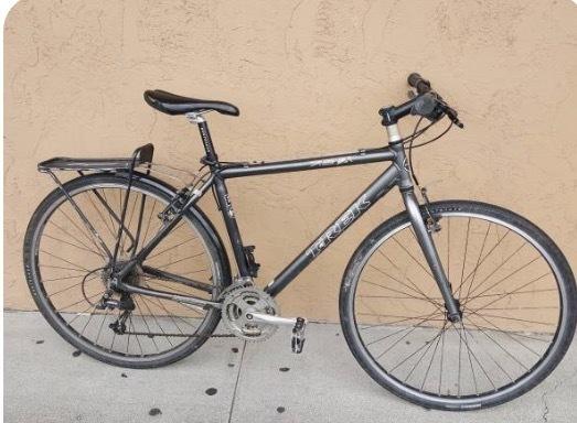 Trek FX+ Black