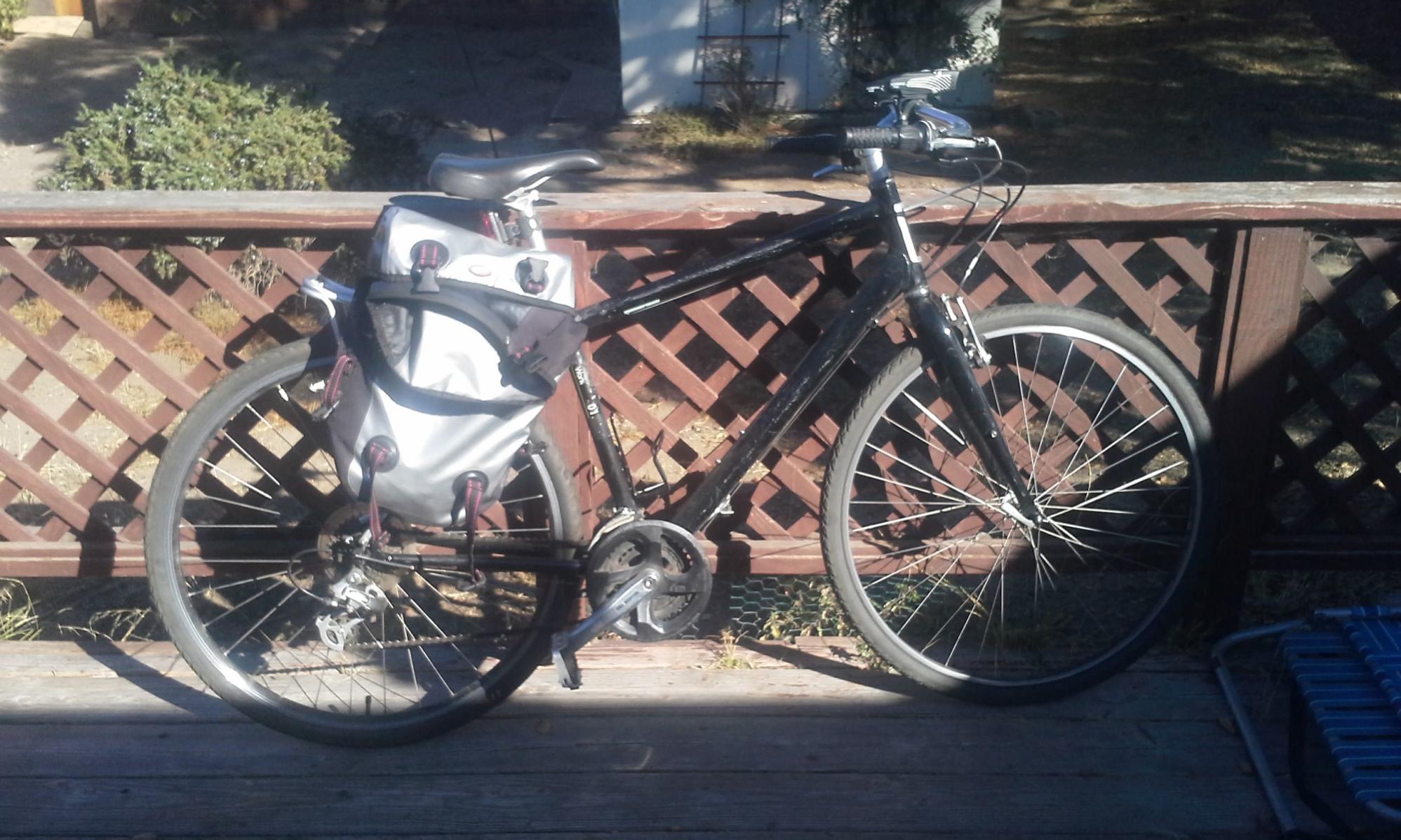 Specialized Globe  Black