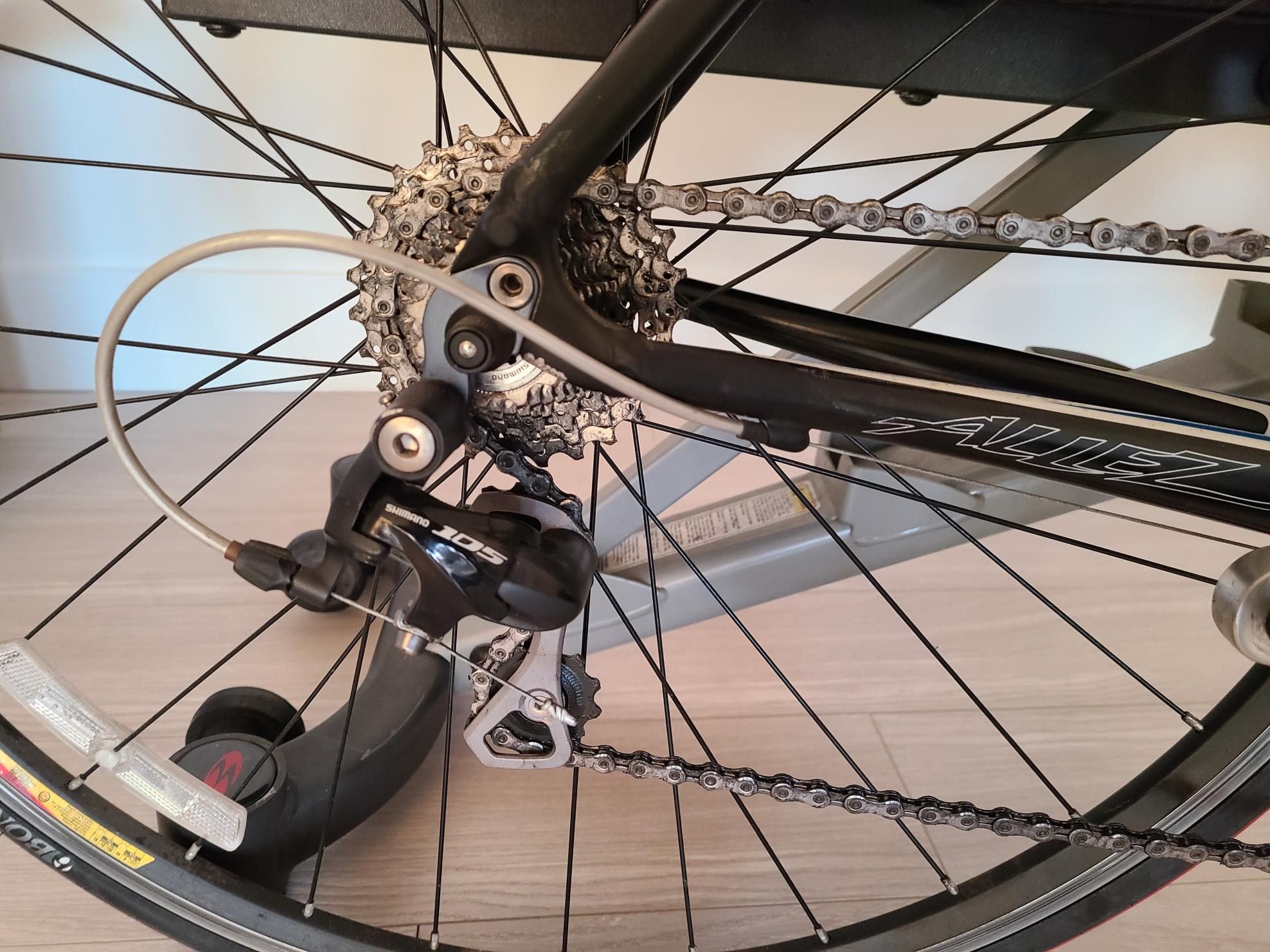 2009 Specialized Ariel Sport Black