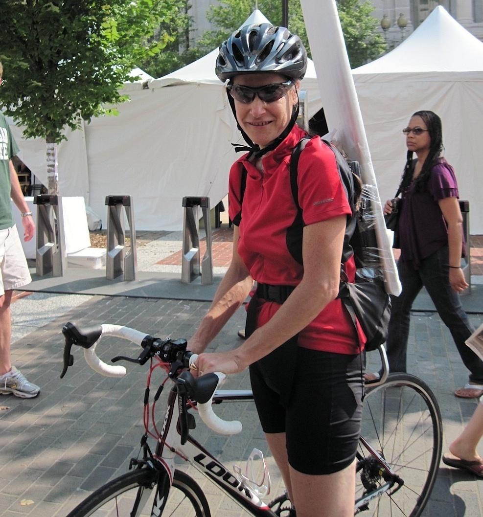 2010 Look 566 White, Black, and Red