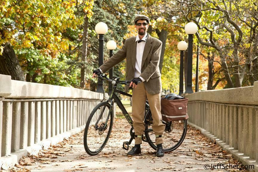 2010 GT Bicycles Traffic Black