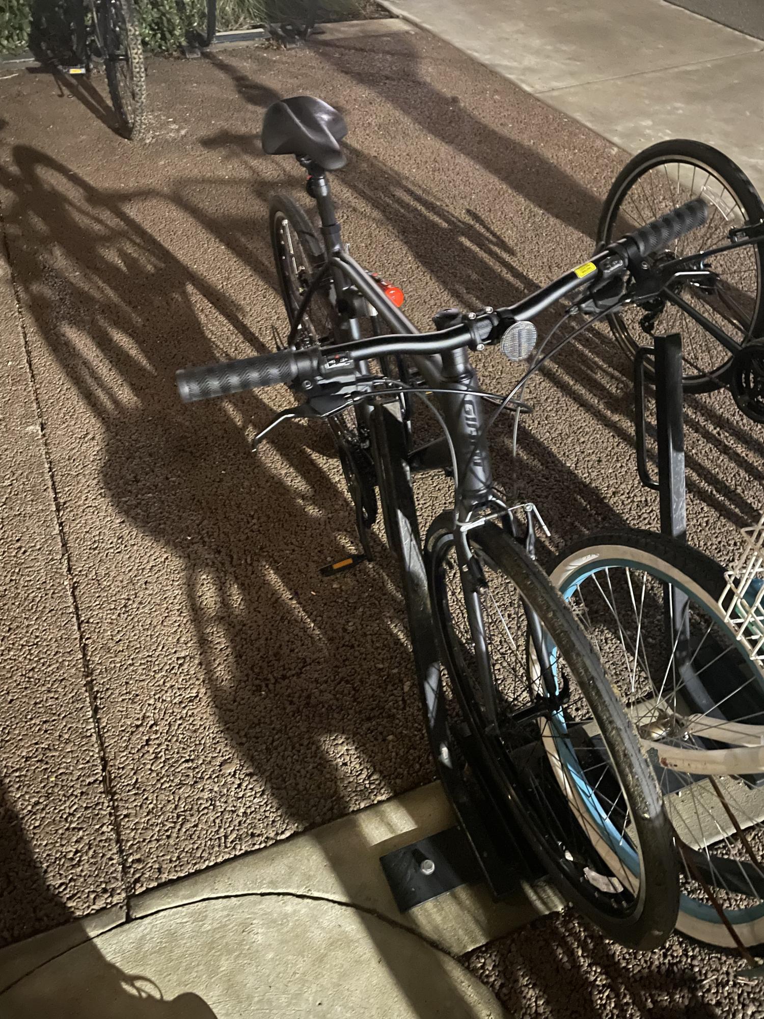 2022 Giant Escape 3 Black
