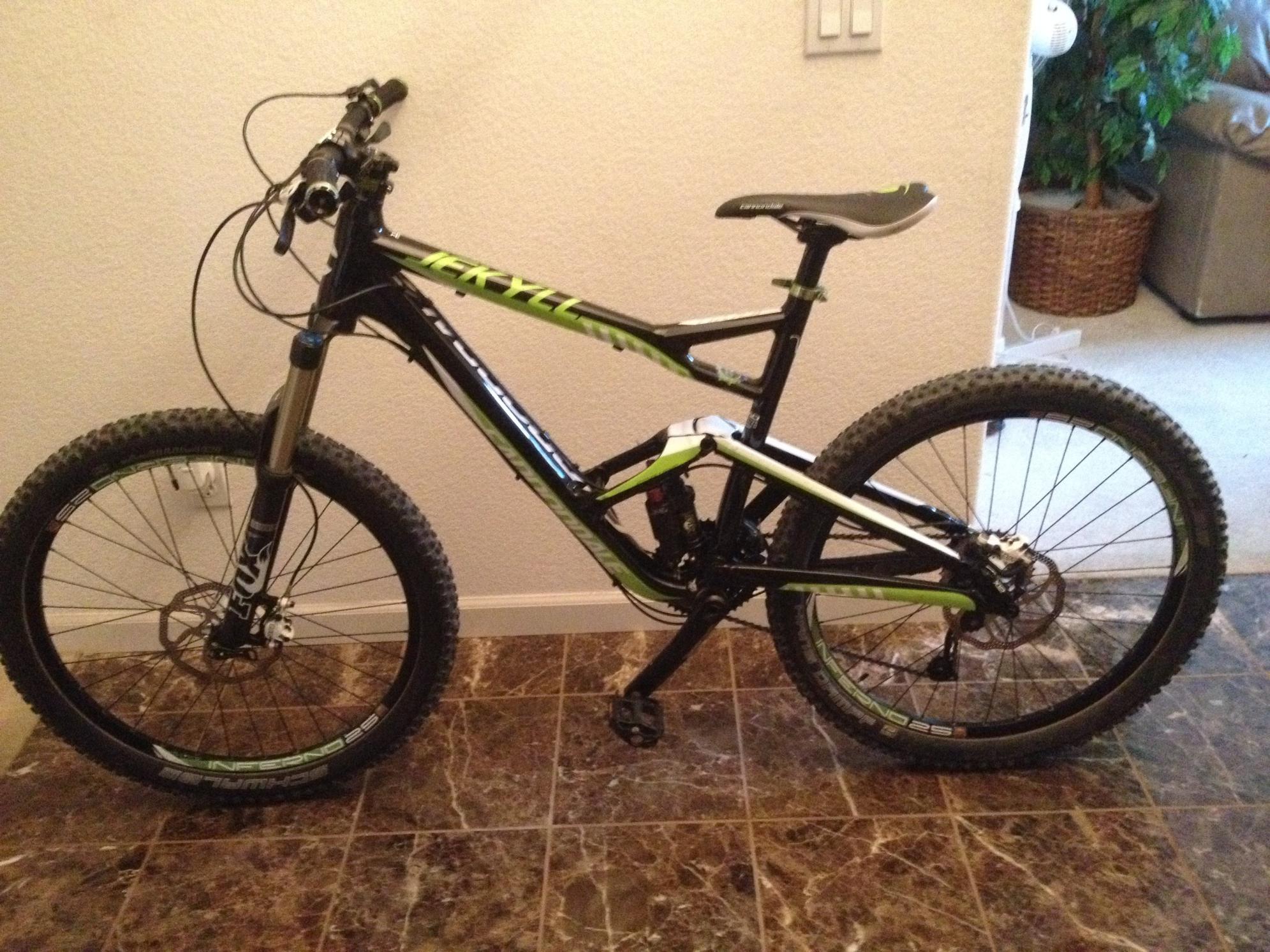 2012 Cannondale Jekyll 3  Black