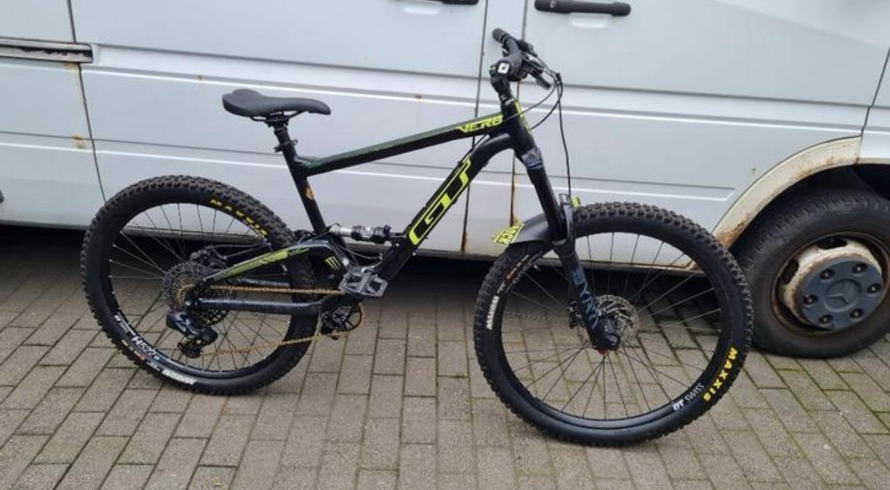 2016 GT Bicycles Verb expert fiets Black en Green