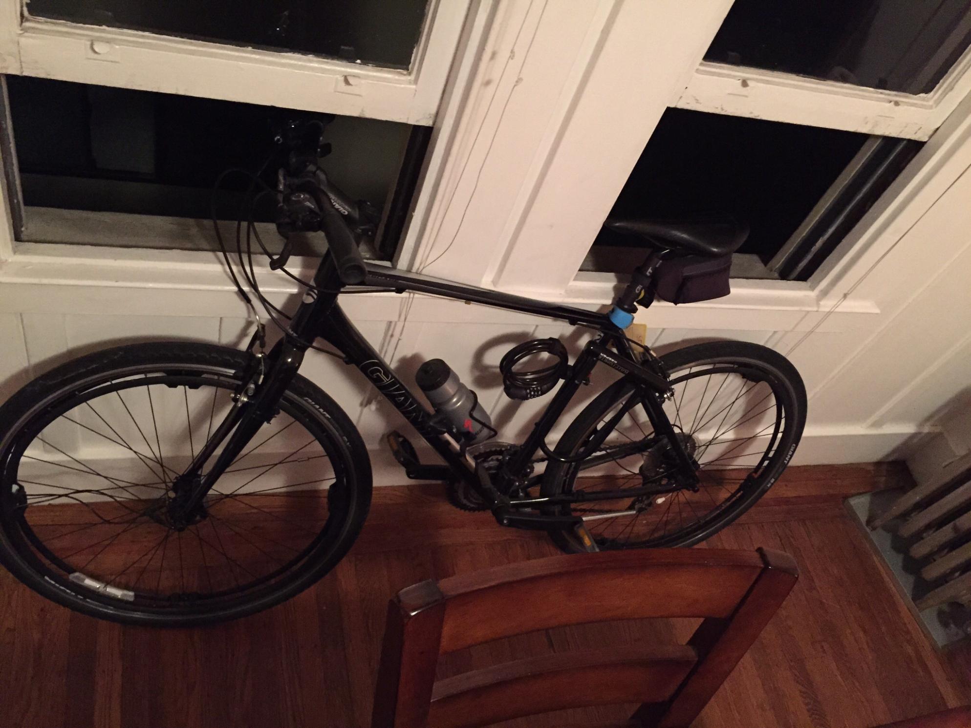 2012 Giant Escape 2  Black