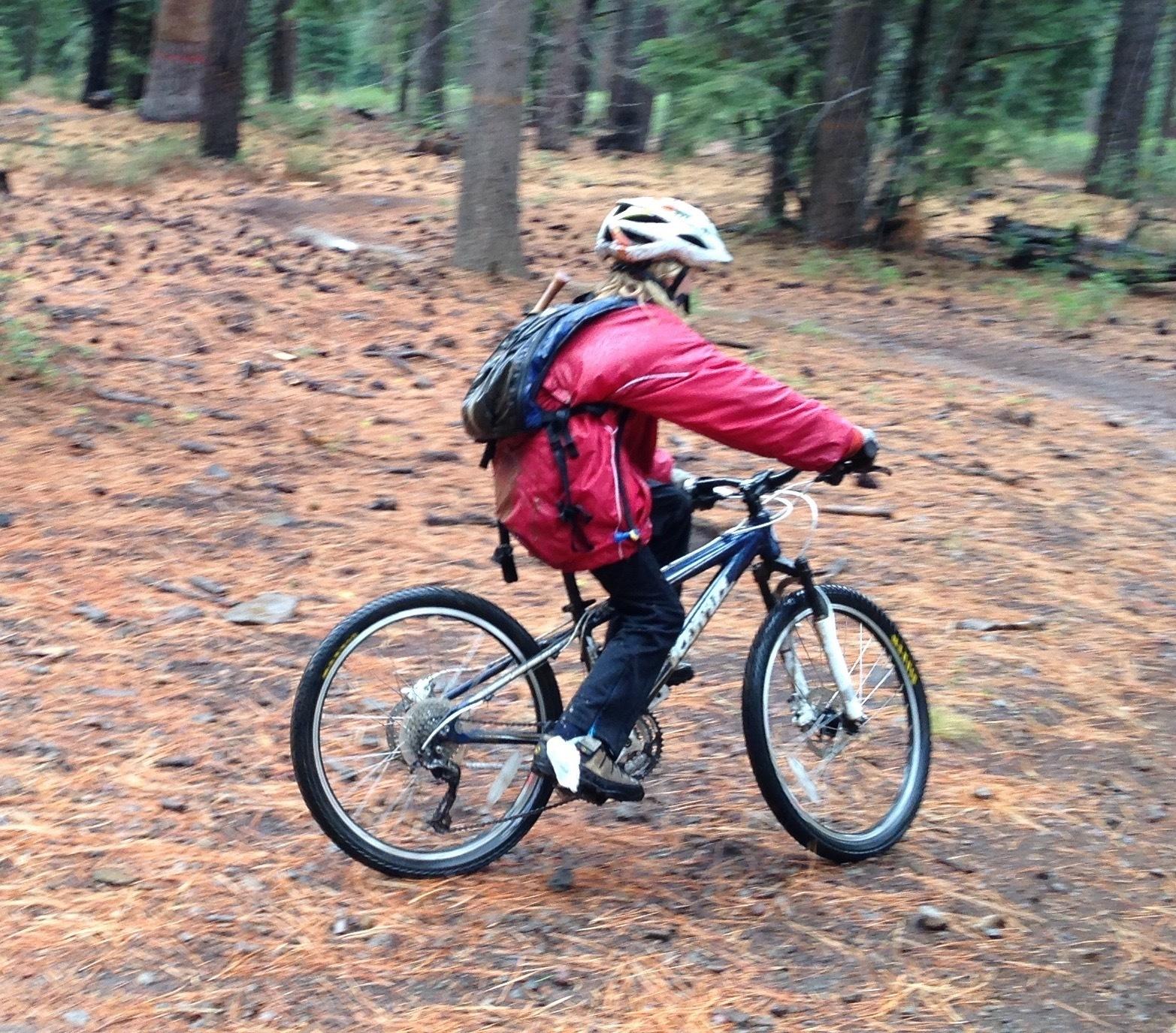 2012 Kona Kula 24 Blue and White