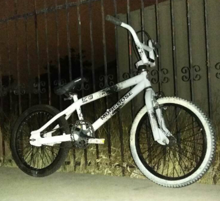 Mongoose KO White, Black, and Silver or Gray