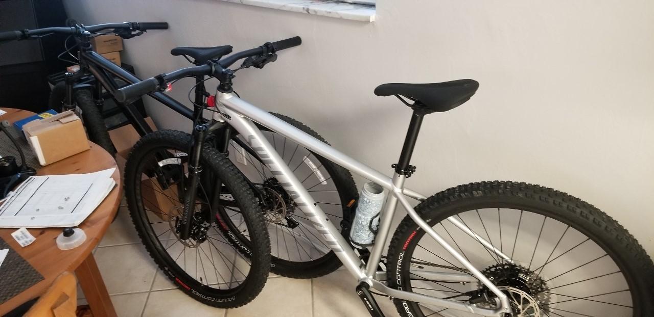 2021 Specialized Rockhopper Elite 29 Black