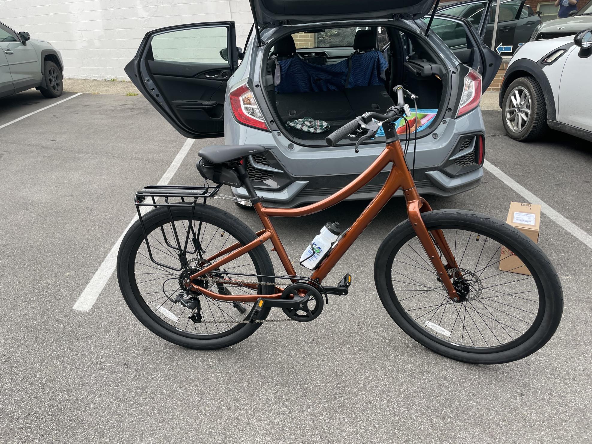 2024 Momentum Vida Orange