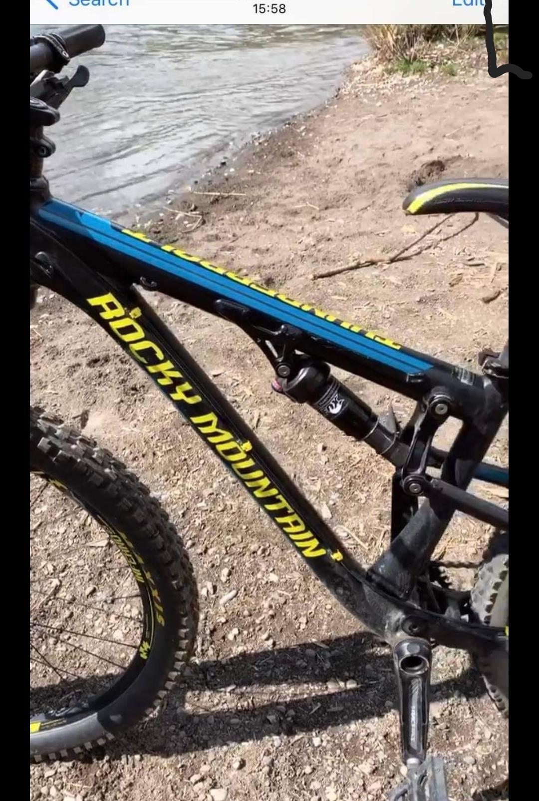 2016 Rocky Mountain Bicycles Thunderbolt Black and Yellow or Gold