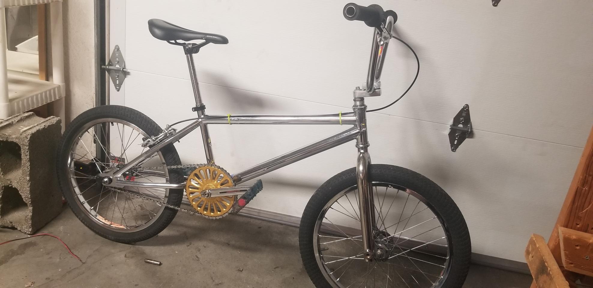 1992 GT Bicycles P61 Silver, gray or bare metal