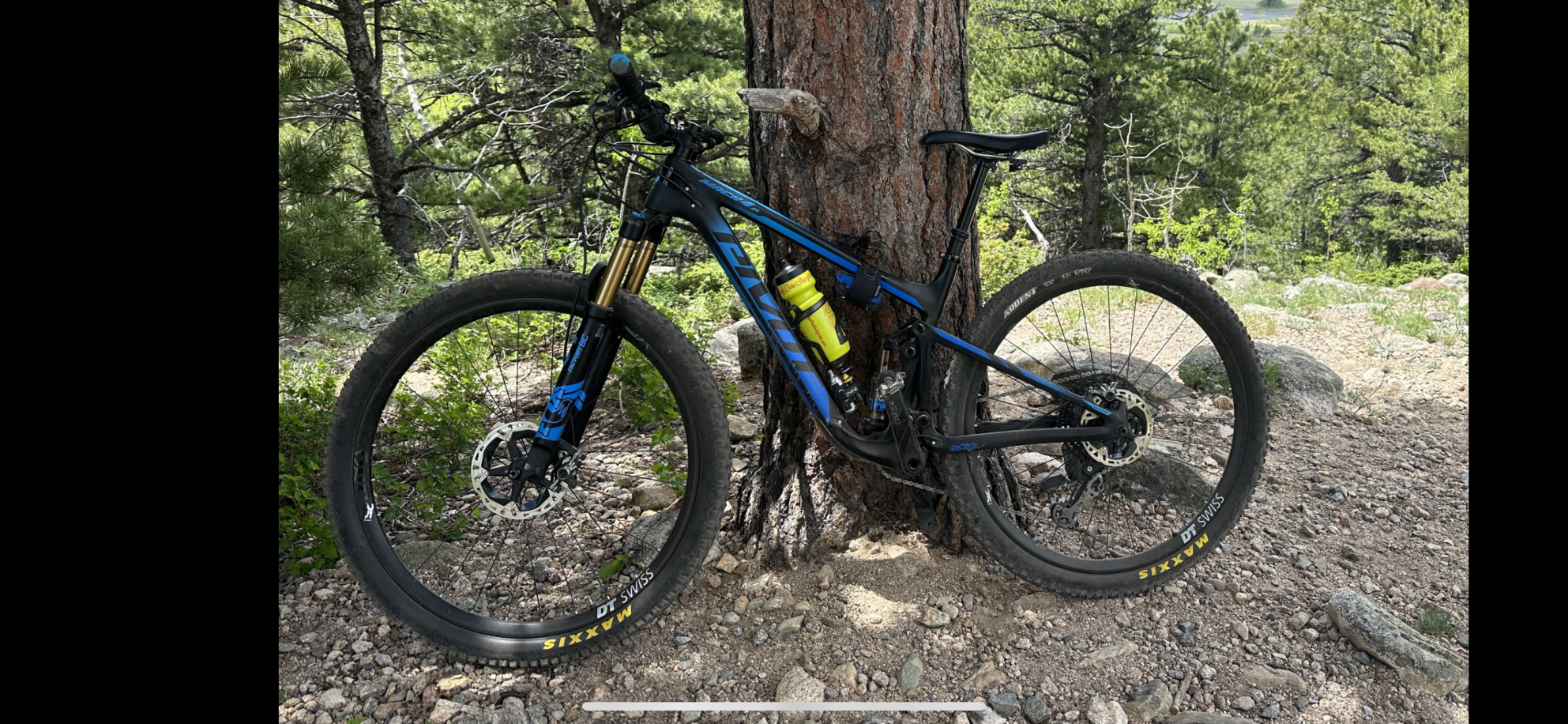 2019 Pivot Mach 4 SL Blue