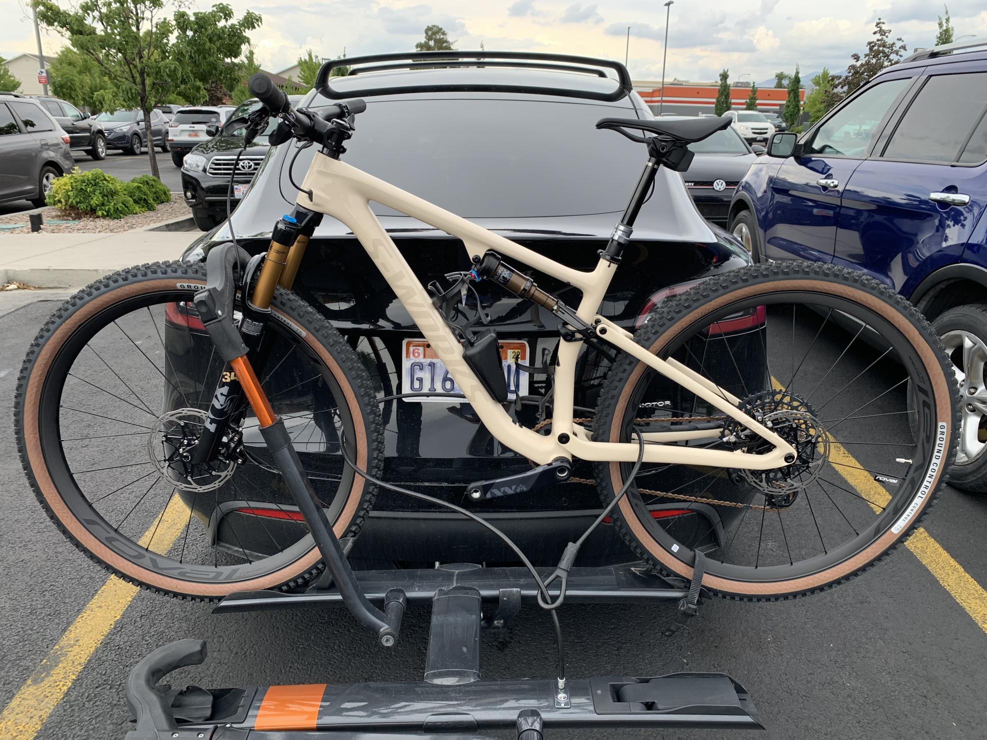 2021 Specialized Epic EVO Yellow or Gold
