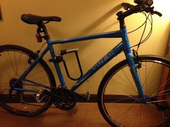 2014 Trek 7.2 FX  Blue