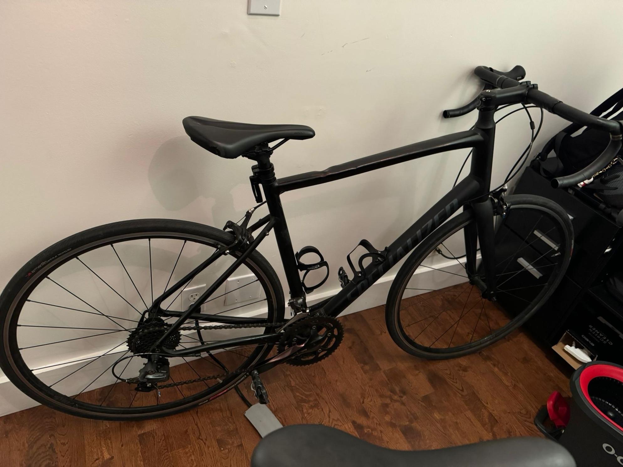 2022 Specialized Road bike allez Black