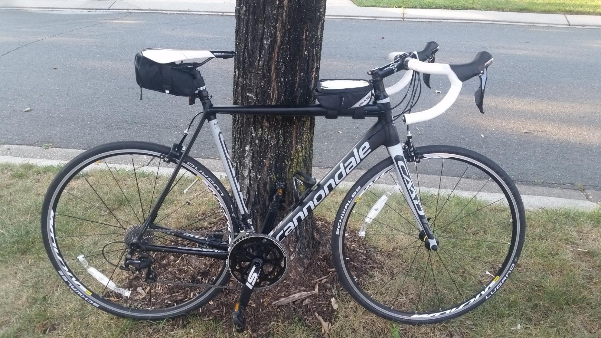 2016 Cannondale CAAD12 Black and Silver or Gray