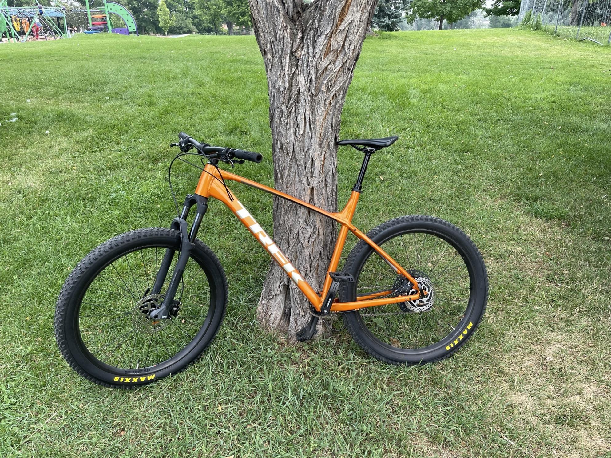 2022 Trek Roscoe 7 Orange
