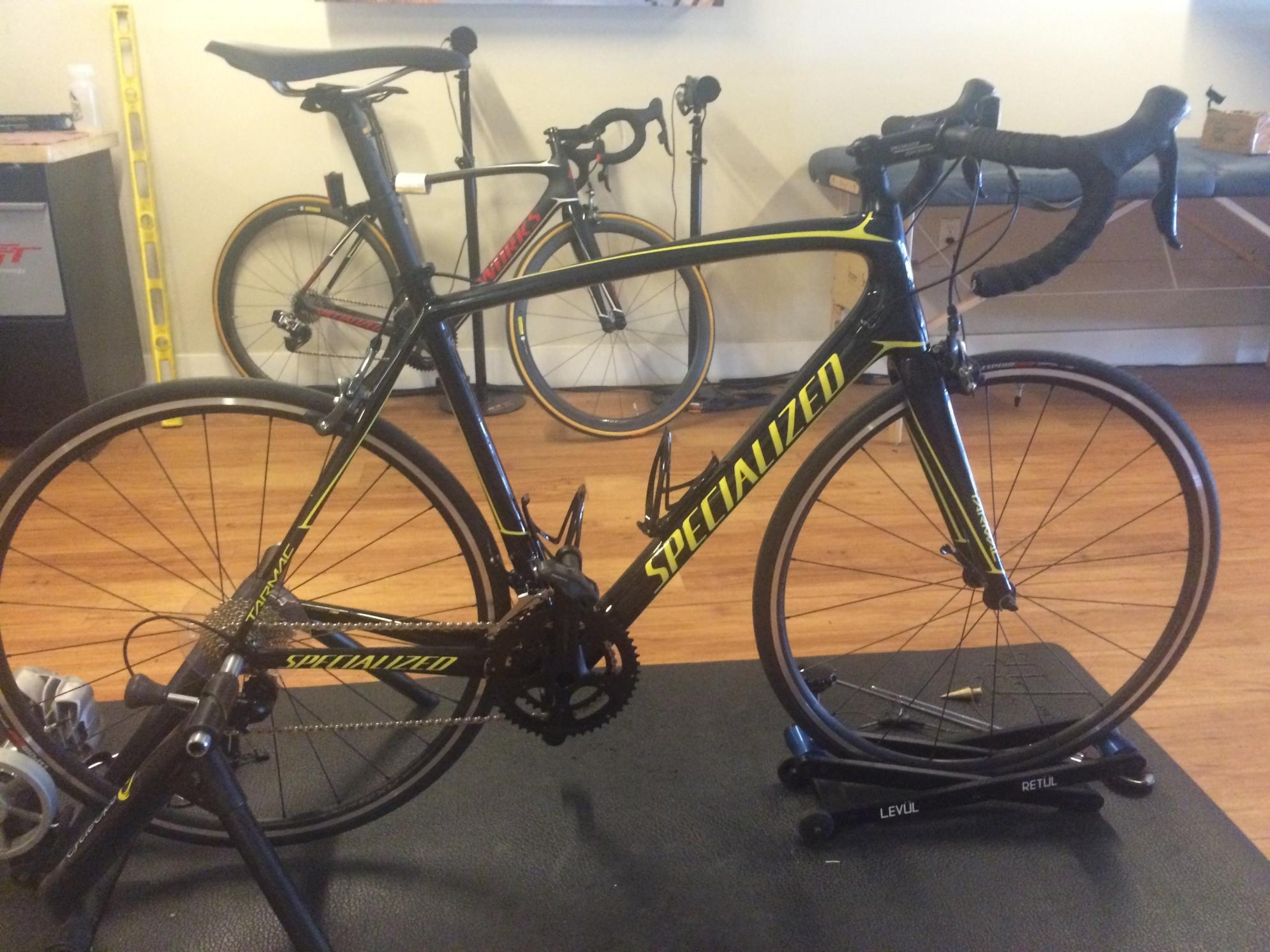 2017 Specialized Tarmac Black and Green