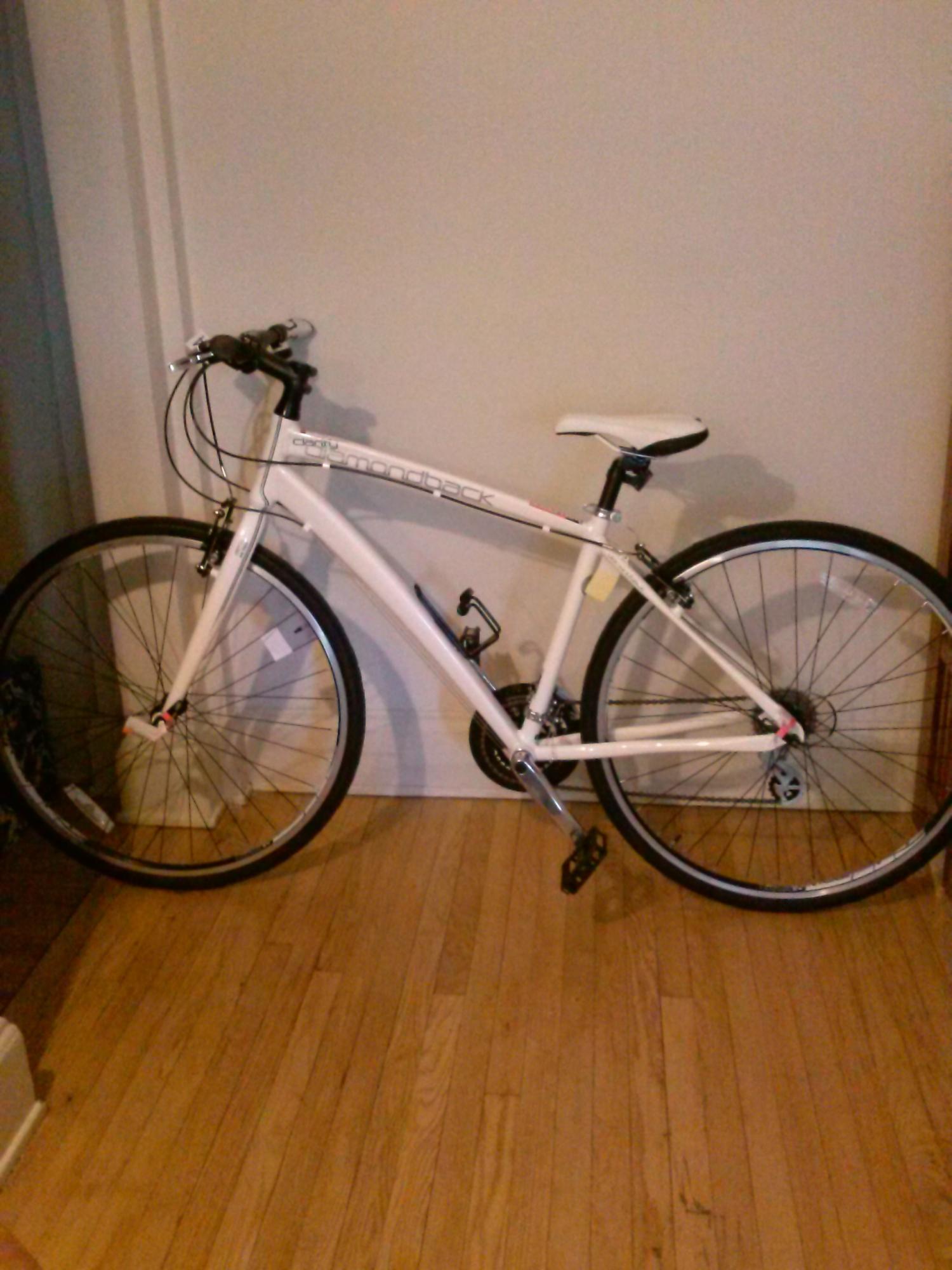 2015 Diamondback Clarity White