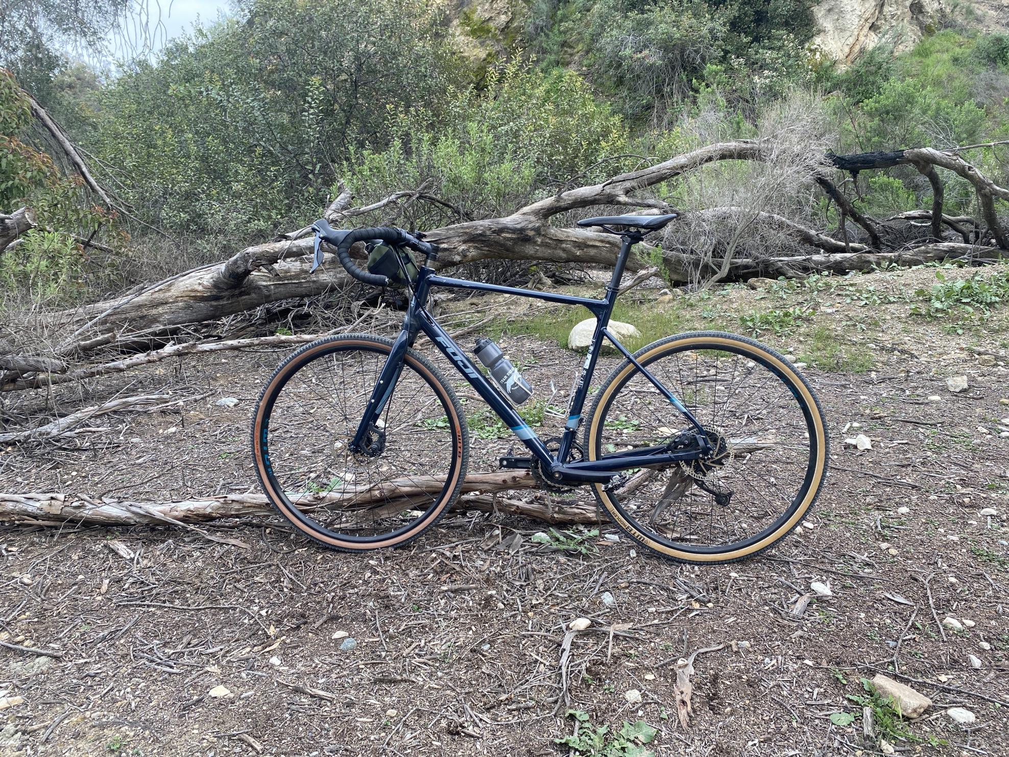 2021 Fuji Jari 2.3 Blue and Stickers tape or other cover-up