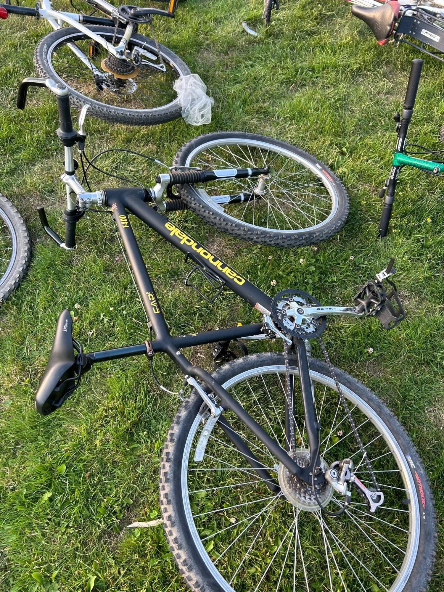 1998 Cannondale F400 Black