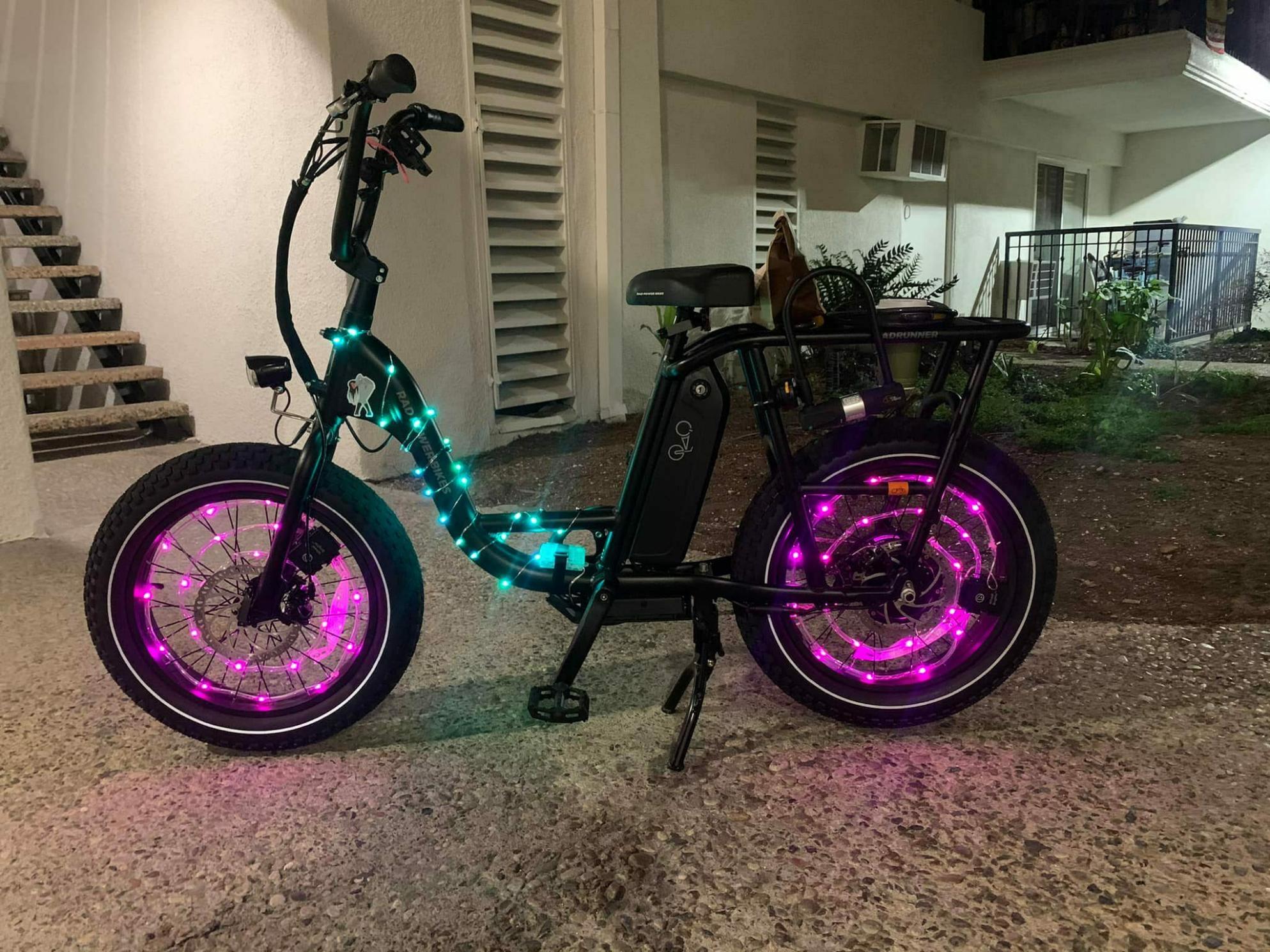 2022 Rad Power Bikes RadRunner 2 Electric Utility Bike Black