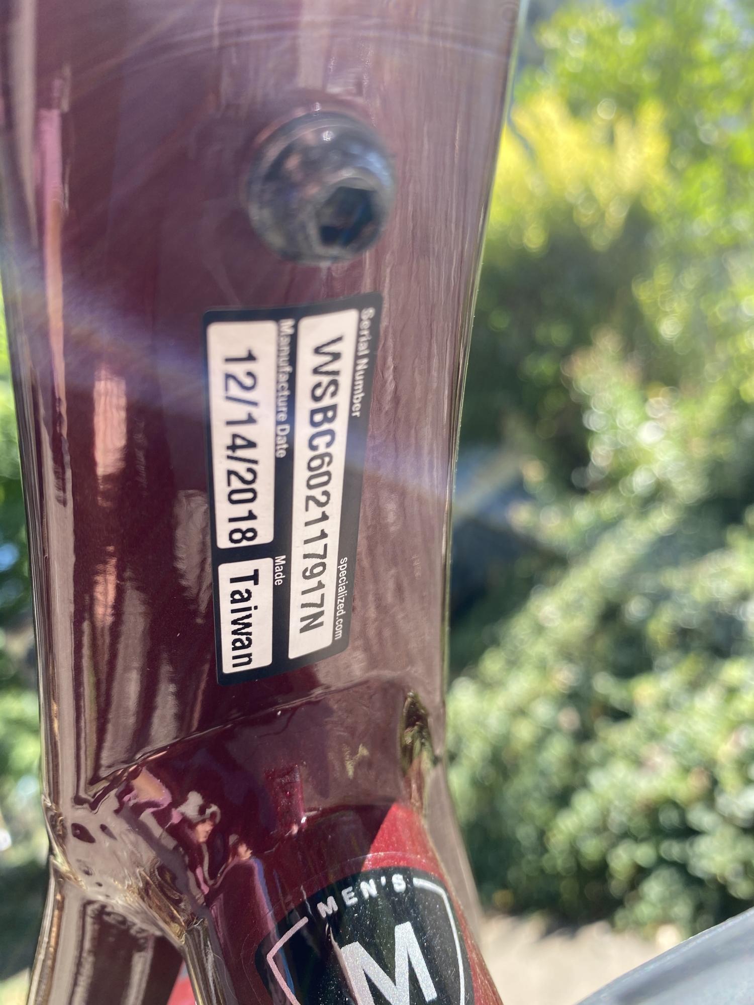 2018 Specialized Vado Red